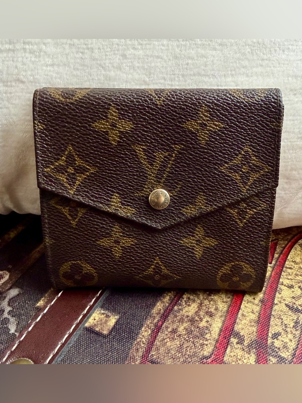 💚Louis Vuitton Vintage Elise Monogram Wallet💚